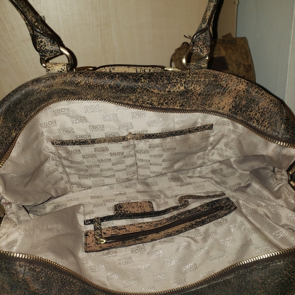 Rustic MK wedge zip boots and matching bag - Picture 6 of 8